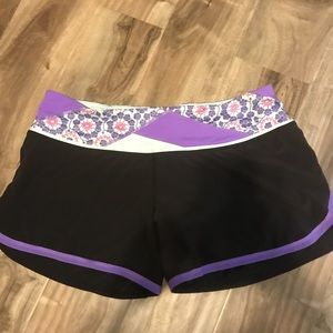 Lululemon Groovy Run Shorts 10